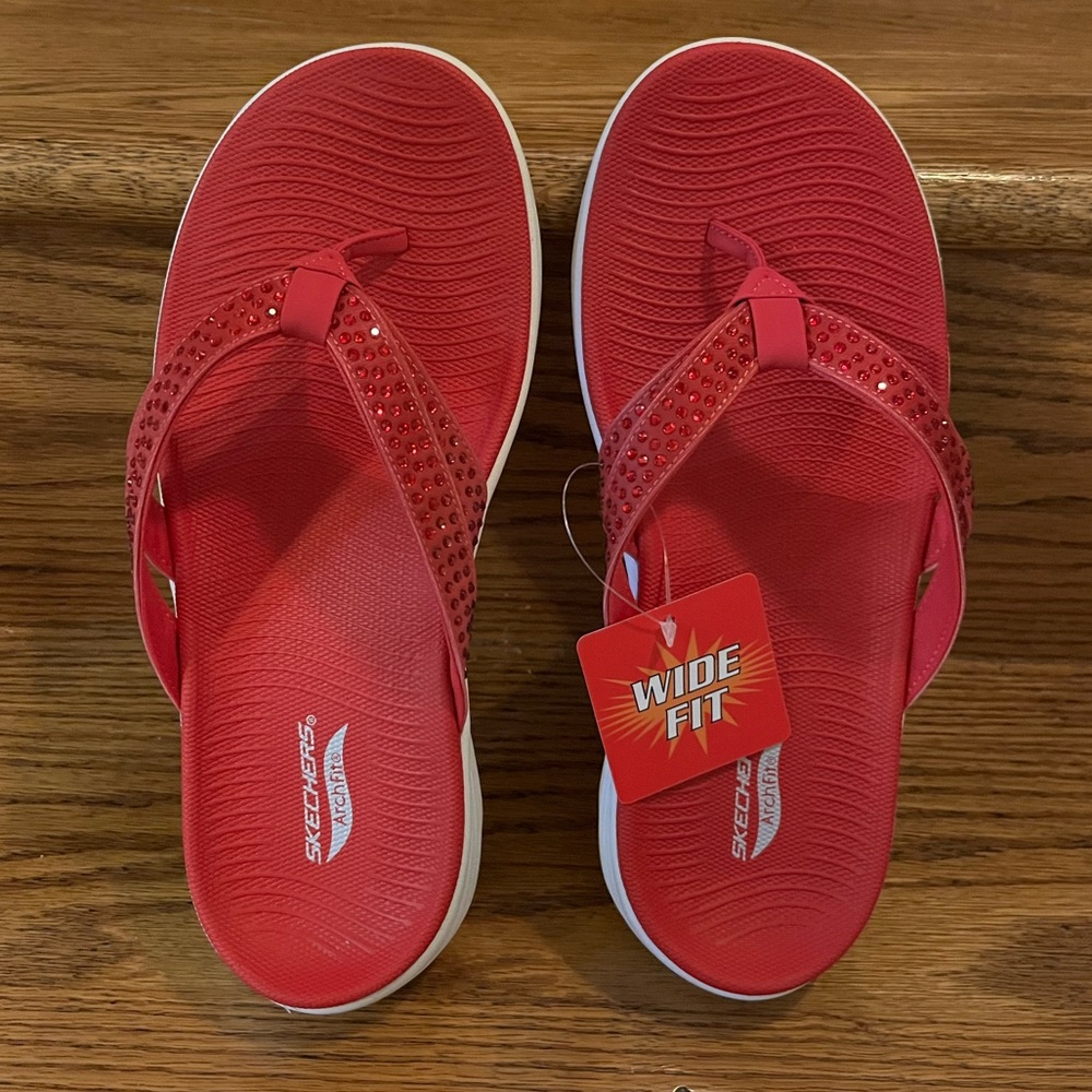 Skechers Archfit Pink Flip Flops with Rhinestone Embellished Straps